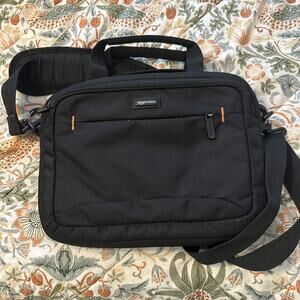 Amazon Basics 11.6 Inch Laptop Case Tablet Carrying Shoulder Bag Briefcase Black